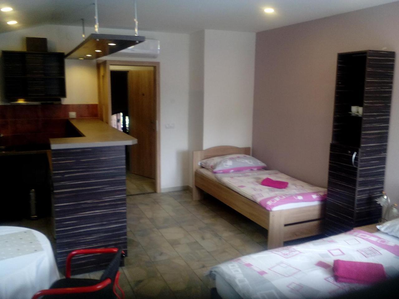 Oaza Apartment Vacenovice Luaran gambar