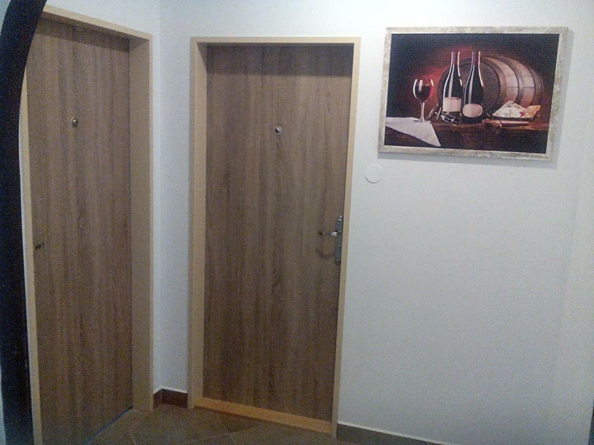 Oaza Apartment Vacenovice Luaran gambar