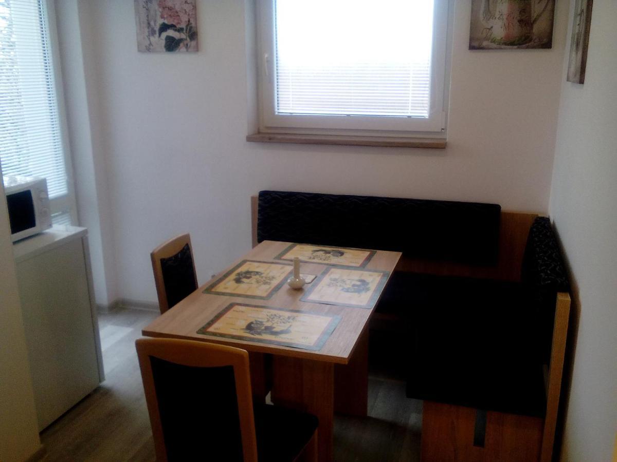 Oaza Apartment Vacenovice Luaran gambar