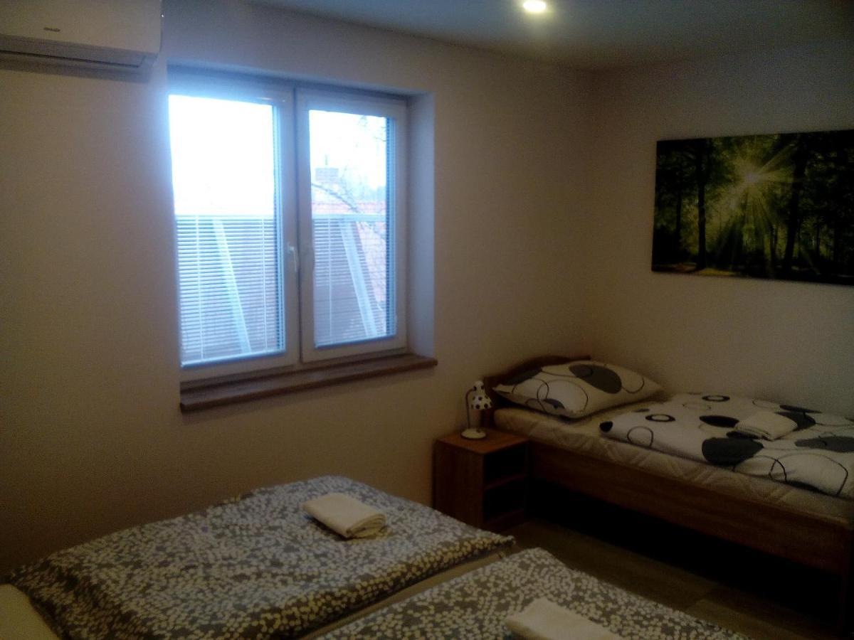 Oaza Apartment Vacenovice Luaran gambar