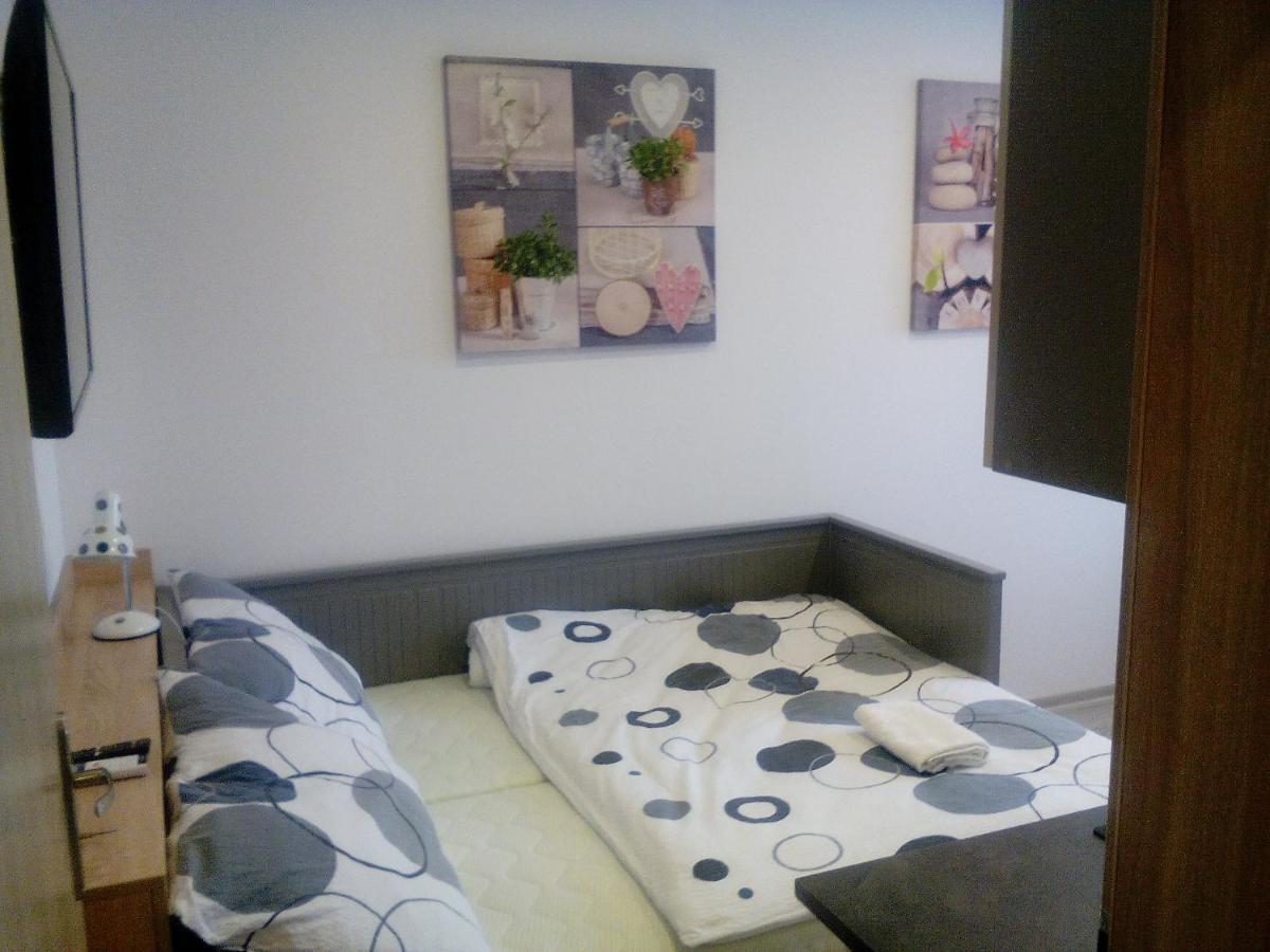 Oaza Apartment Vacenovice Luaran gambar