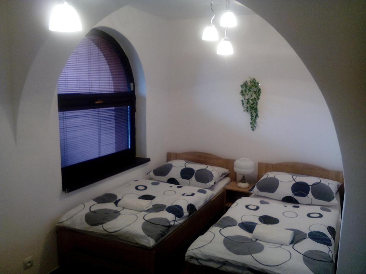 Oaza Apartment Vacenovice Luaran gambar